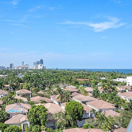 Stunning Water Views 1Br Condo With Pool And Tennis Court Sunny Isles Beach Exterior photo